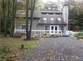 2255 Beaver Cir, Pocono Summit, PA 18346