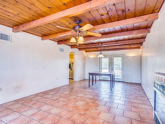 4th image of 3849 E Monte Vista Dr