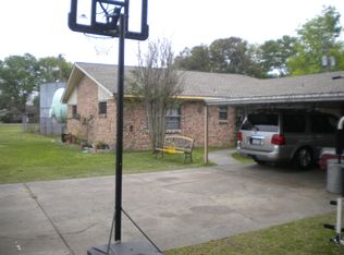 218 E Carby Rd, Houston, TX 77037