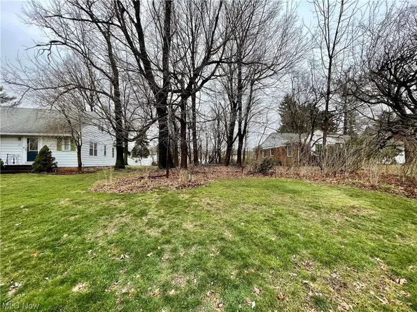 4875 Monticello Blvd, Richmond Heights, OH 44143