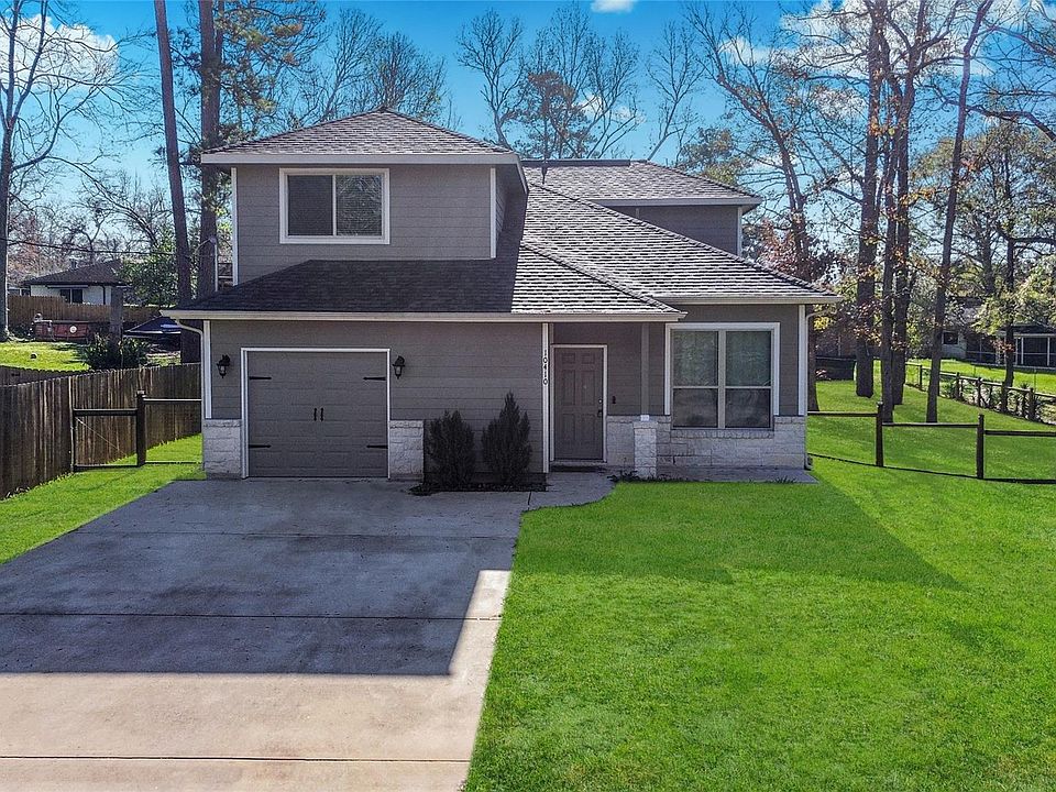 1st image of 10410 Royal Magnolia Dr