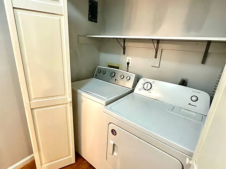 4510 Genoa Cir — Photo 10