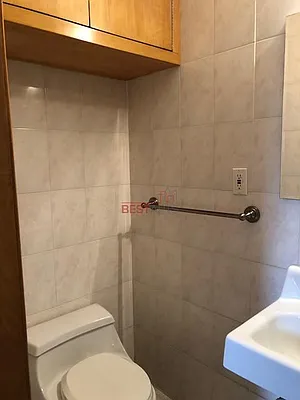 Rented by Best Apartments North Inc | media 11