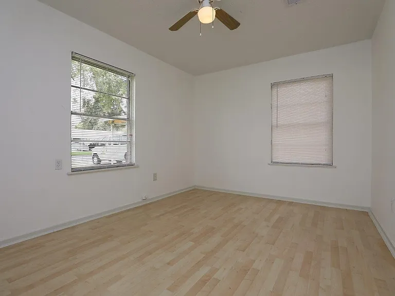 5418 Myrtlewood St — Photo 6