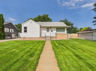 1021 Sheridan St, Holdrege, NE 68949