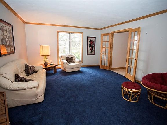 5th image of 2924 Westwood Dr