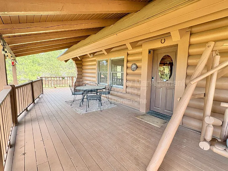 16204 W Riverview Dr — Photo 2