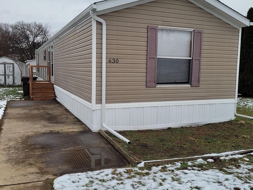 1st image of 630 N Gallery Dr