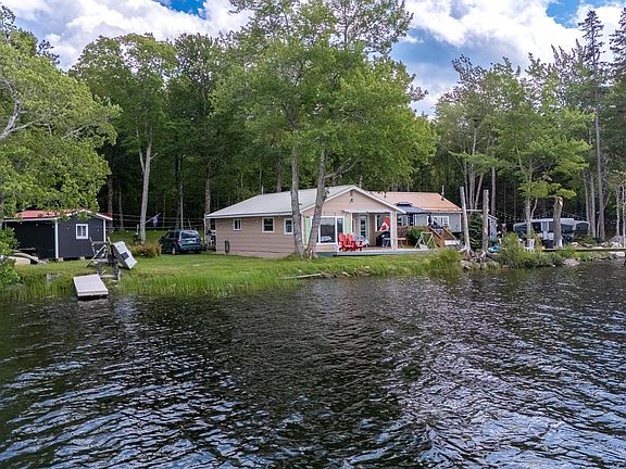 5th image of 296 Hunts Lake Rd