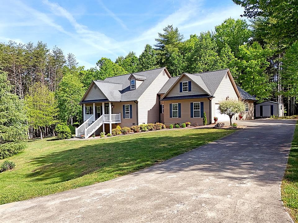 1st image of 146 Creek Hollow Ln