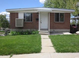 2834 S McClelland St, Salt Lake City, UT 84106