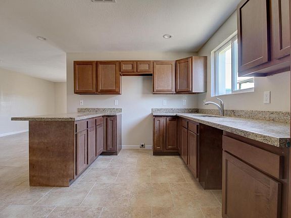 4th image of 3039 N 53rd Dr