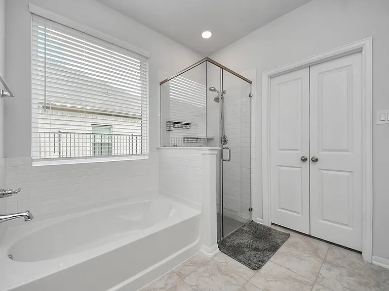 1614 Sequoia Run Dr — Photo 28