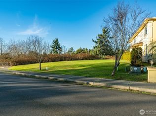 2809 44th Street Ct NE, Tacoma, WA 98422