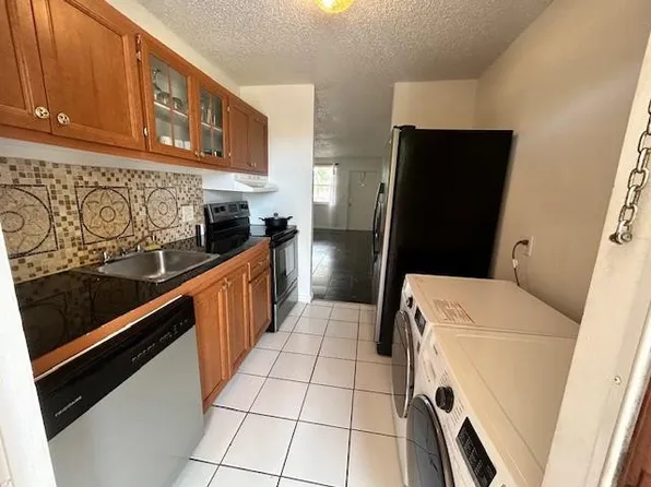 850 E Commercial Boulevard #225C, Oakland Park, FL 33334