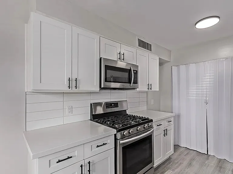 3405 E Pinchot Ave #4 — Photo 9