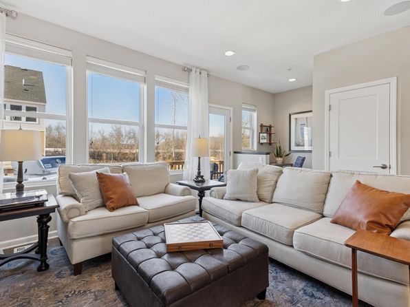 637 Satori Way, Chaska, MN 55318