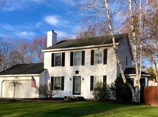 6504 Smith Cir, Valatie, NY 12184