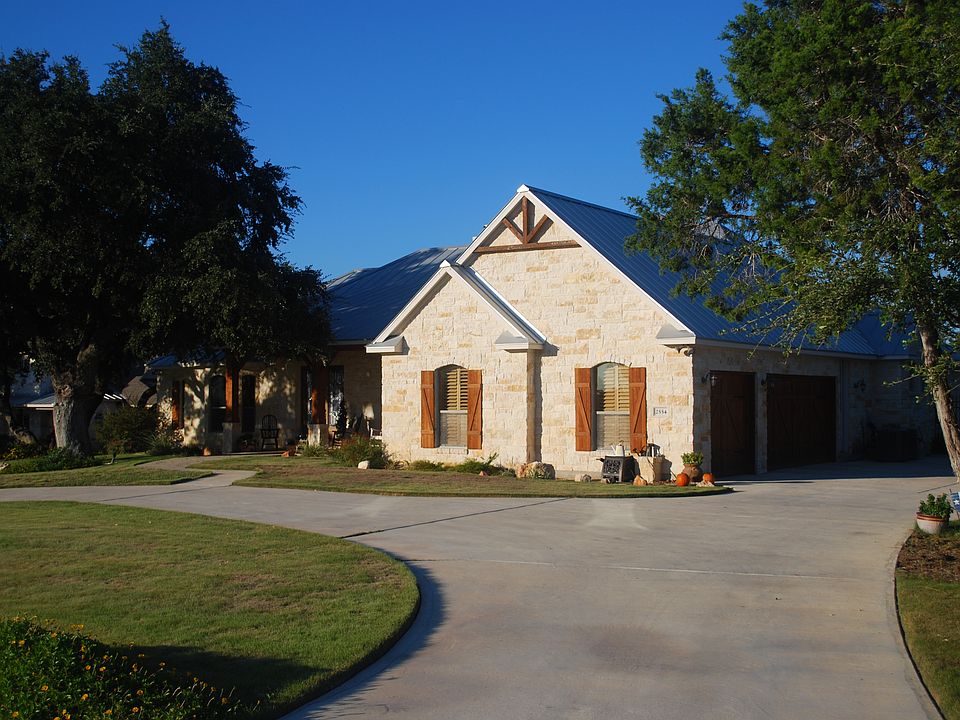 Side garage entrance 