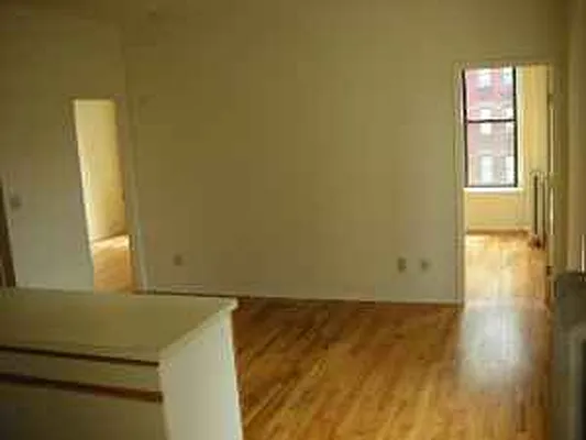 Rented by NY Casa Group | media 17