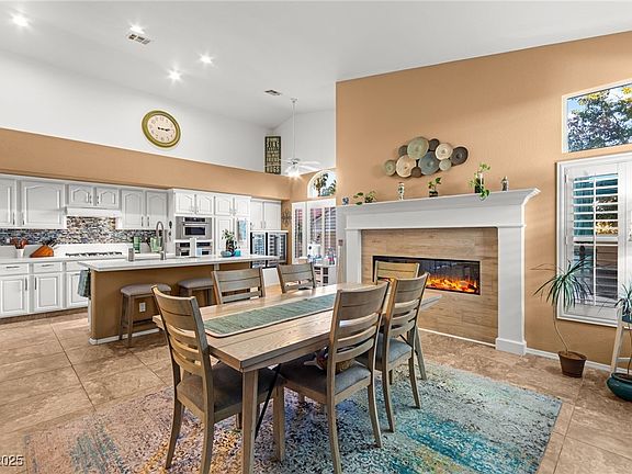 4th image of 8208 Sedona Sunrise Dr