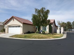 11351 Country Club Dr, Apple Valley, CA 92308