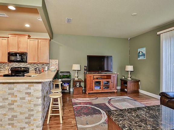 5th image of 6903 47th Ln N