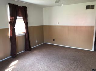 926 Winsap Ct, Halethorpe, MD 21227