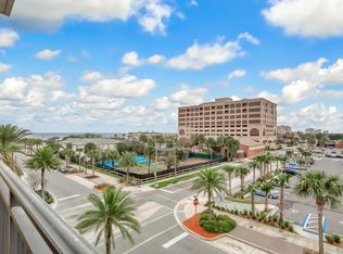 525 3rd St N APT 404, Jacksonville Beach, FL 32250