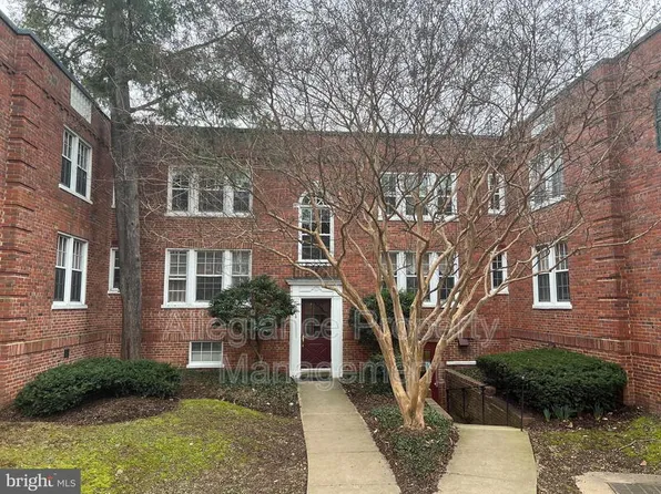 1808 Queens Ln #212, Arlington, VA 22201