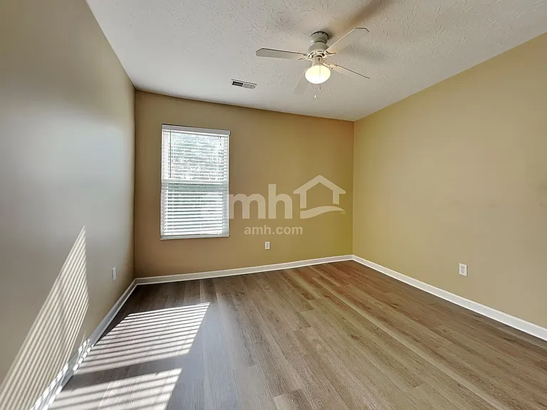 5974 Marsh Cir — Photo 17