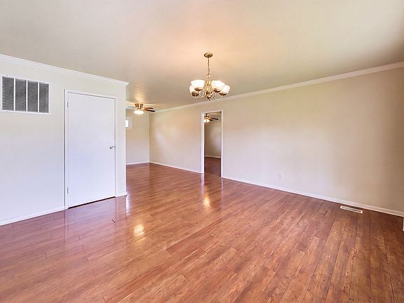 5th image of 2205 220th St