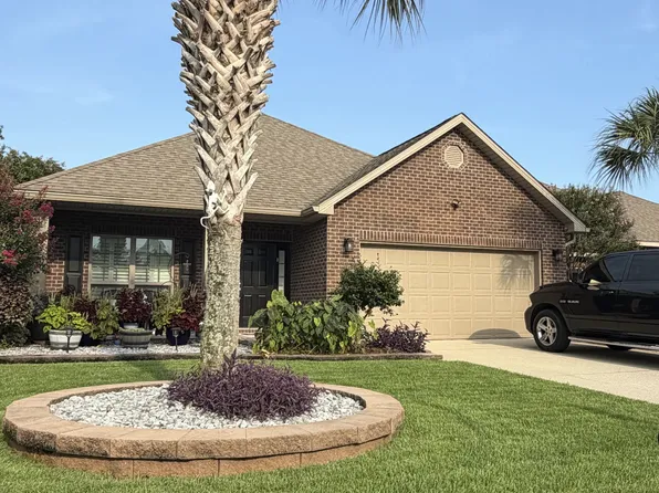 1740 Brantley Dr, Gulf Breeze, FL 32563