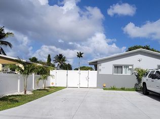 608 NW 4th Ave #1-2, Hallandale, FL 33009
