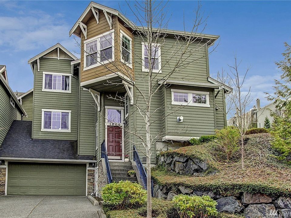 1st image of 1860 16th Ln NE