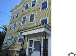 5 Burton St APT 2L, Chicopee, MA 01013