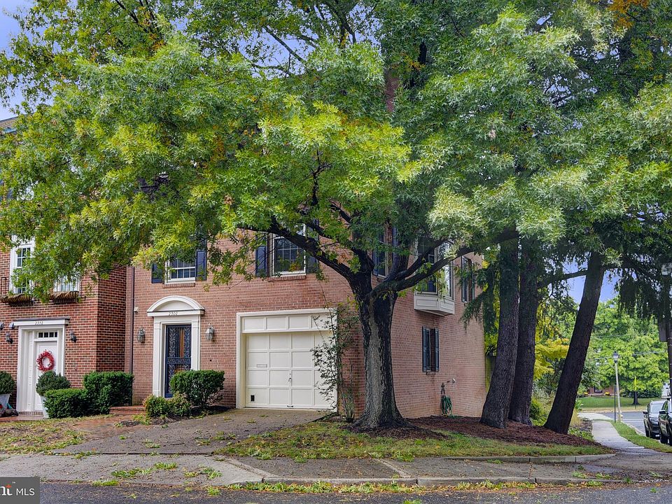 2300 S Rolfe St, Arlington, VA 22202 Zillow