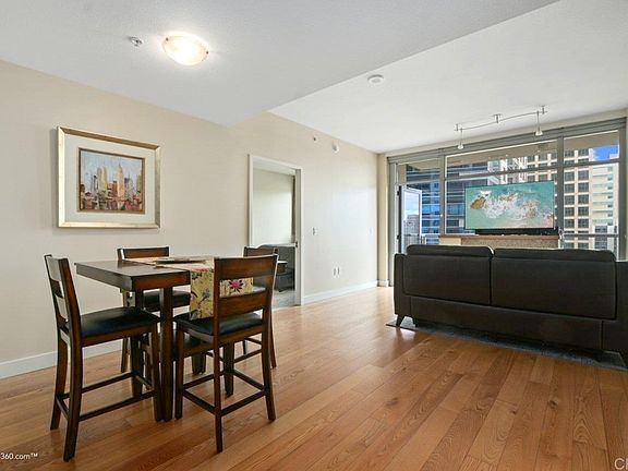5th image of 700 W East St Unit 1405