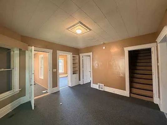 4 bed, 1.5 bath, $1,875 — Photo 4