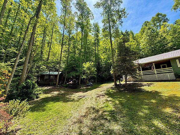 2nd image of 175 Cougar Lane