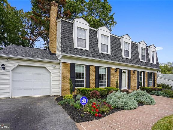 4th image of 6433 Belleview Dr