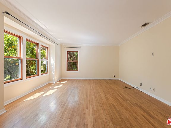 4th image of 1974 Preuss Rd