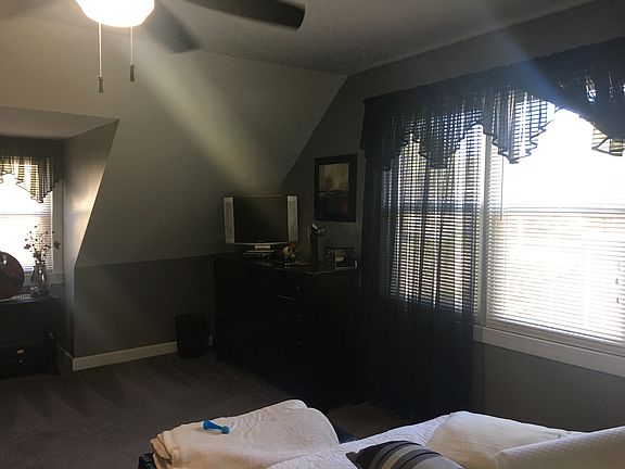 5th image of 461 Miller Dr