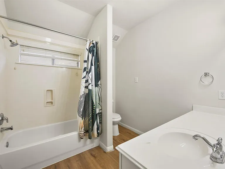 7514 Boxwood Ridge Ln — Photo 26