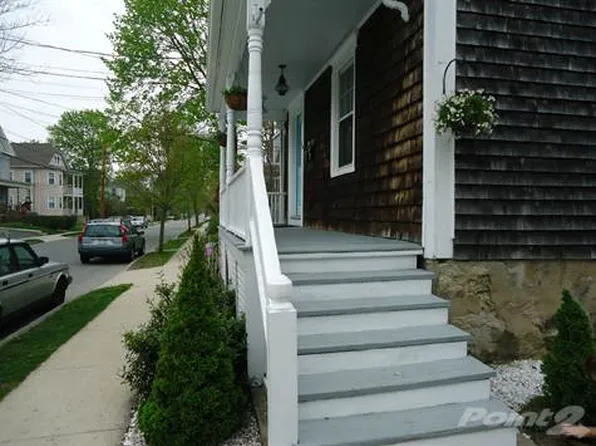 129 Green St, Fairhaven, MA 02719