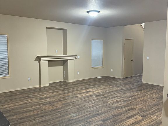 3rd image of 5645 Colby Ct SE