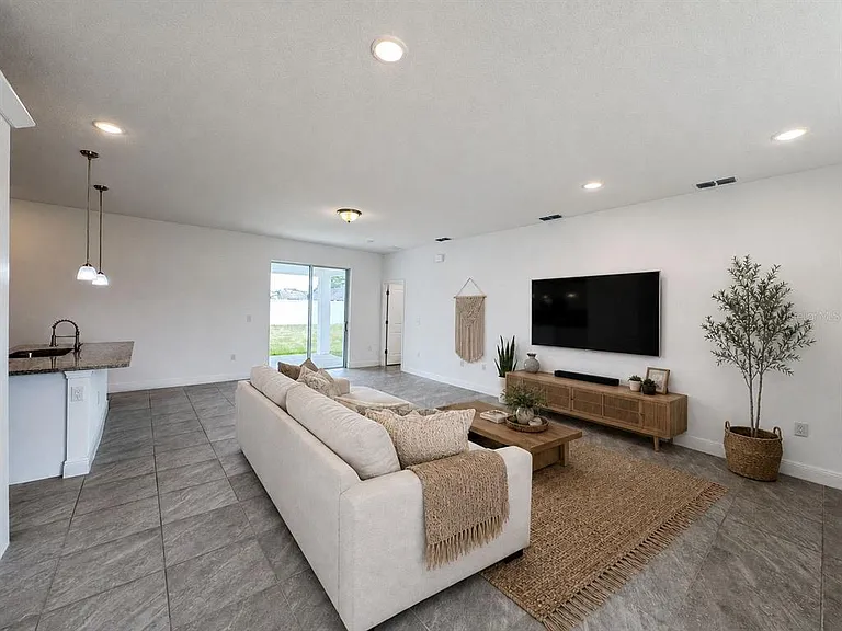 6234 SW 128th Street Rd — Photo 5