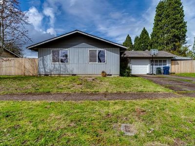 5266 D St, Springfield, OR, 97478