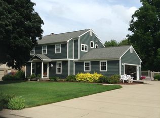 47950 Brewster Ct, Plymouth, MI 48170