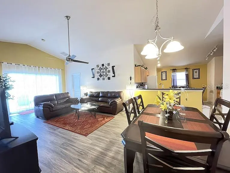 136 Starbird Ct — Photo 5